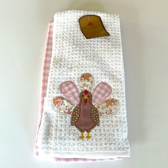 Well Dressed Home, Set of 2, 100% Organic Cotton Kitchen Towels, NEW - Picture 1 of 11